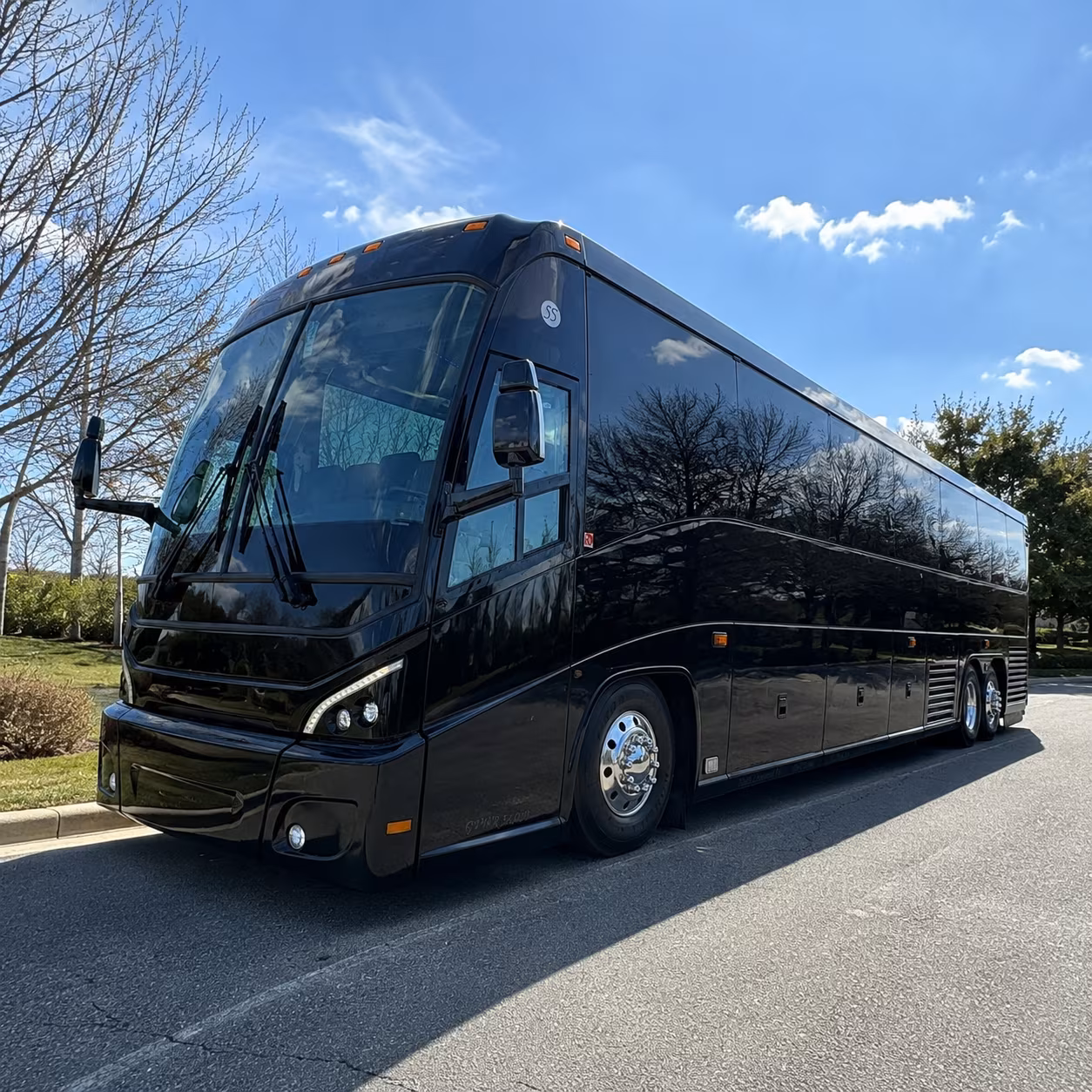 anaheim 56 passenger charter bus