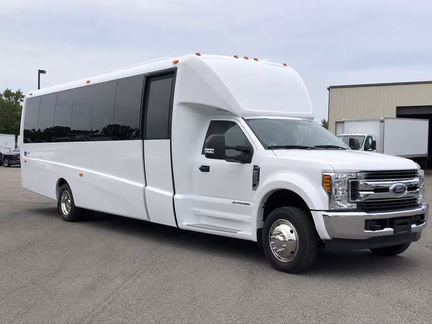 booking anaheim field trip buses for spring and end of year school events