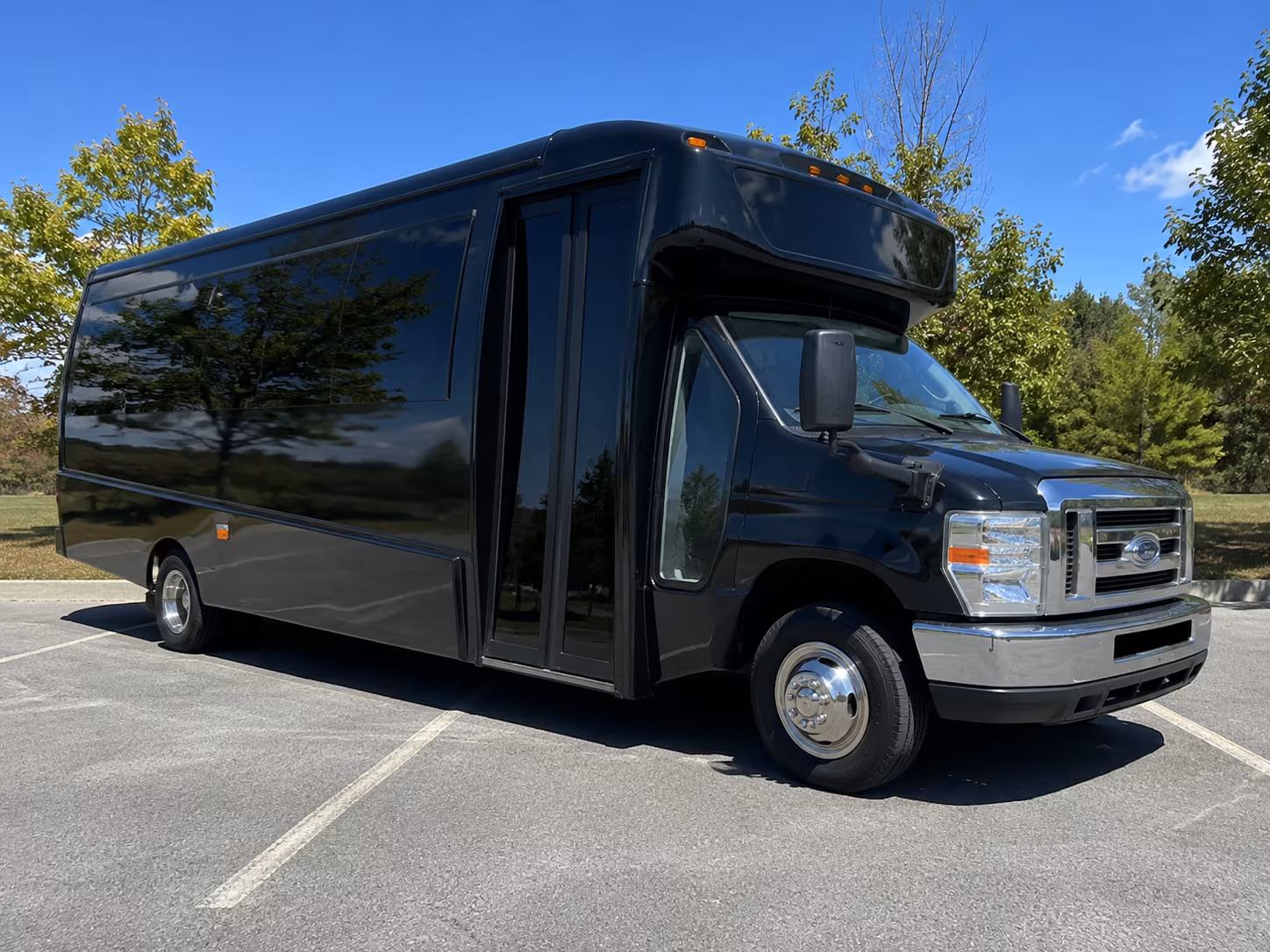 charter buses in anaheim for large prom groups